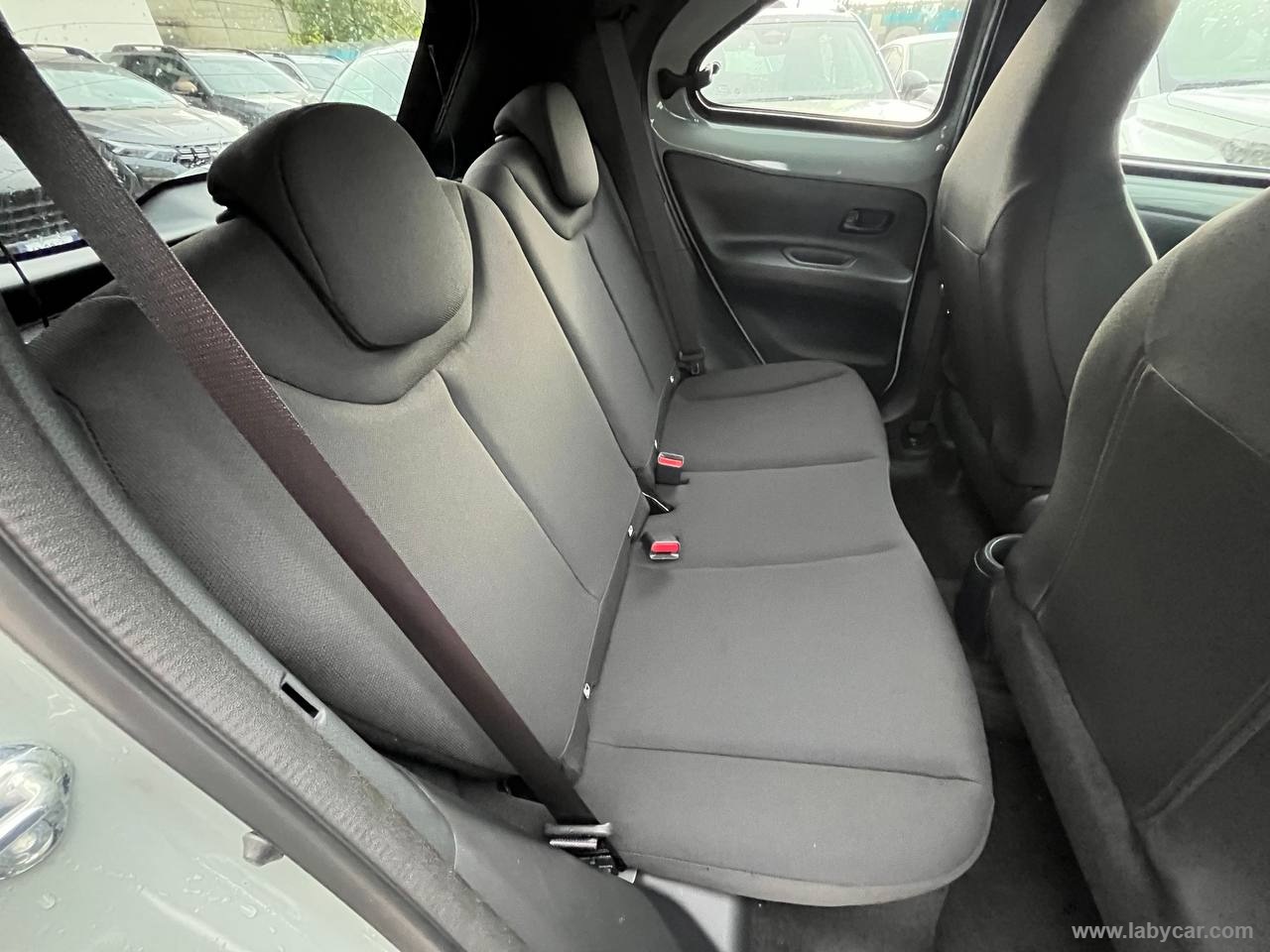 Aygo X 1.0 VVT-i 72 CV 5p. Lounge S-CVT - immagine 10