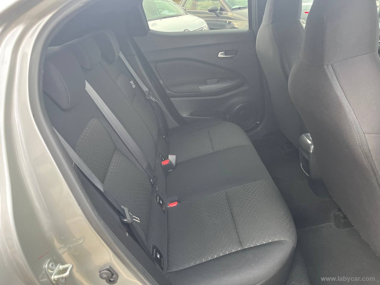 Juke 1.0 DIG-T 117 CV Acenta - immagine 10