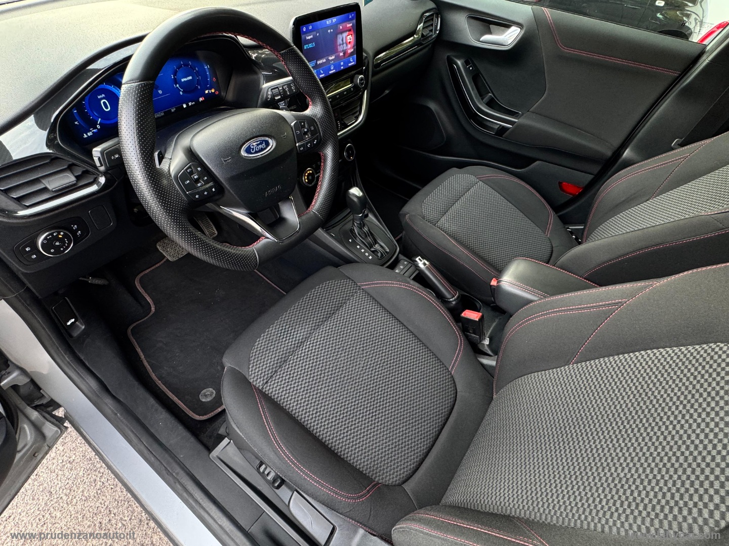 Puma 1.0 EcoBoost Hyb.125 CV aut. ST-LINE - immagine 10