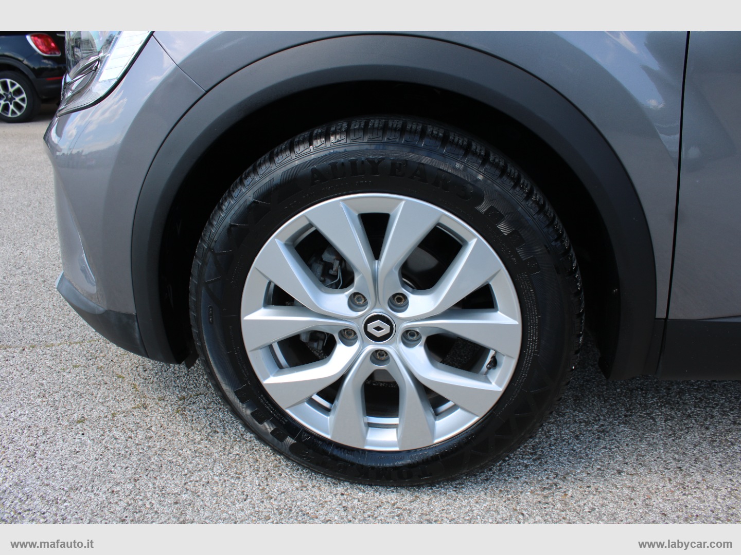 Captur TCe 12V 100 CV GPL Business - immagine 11