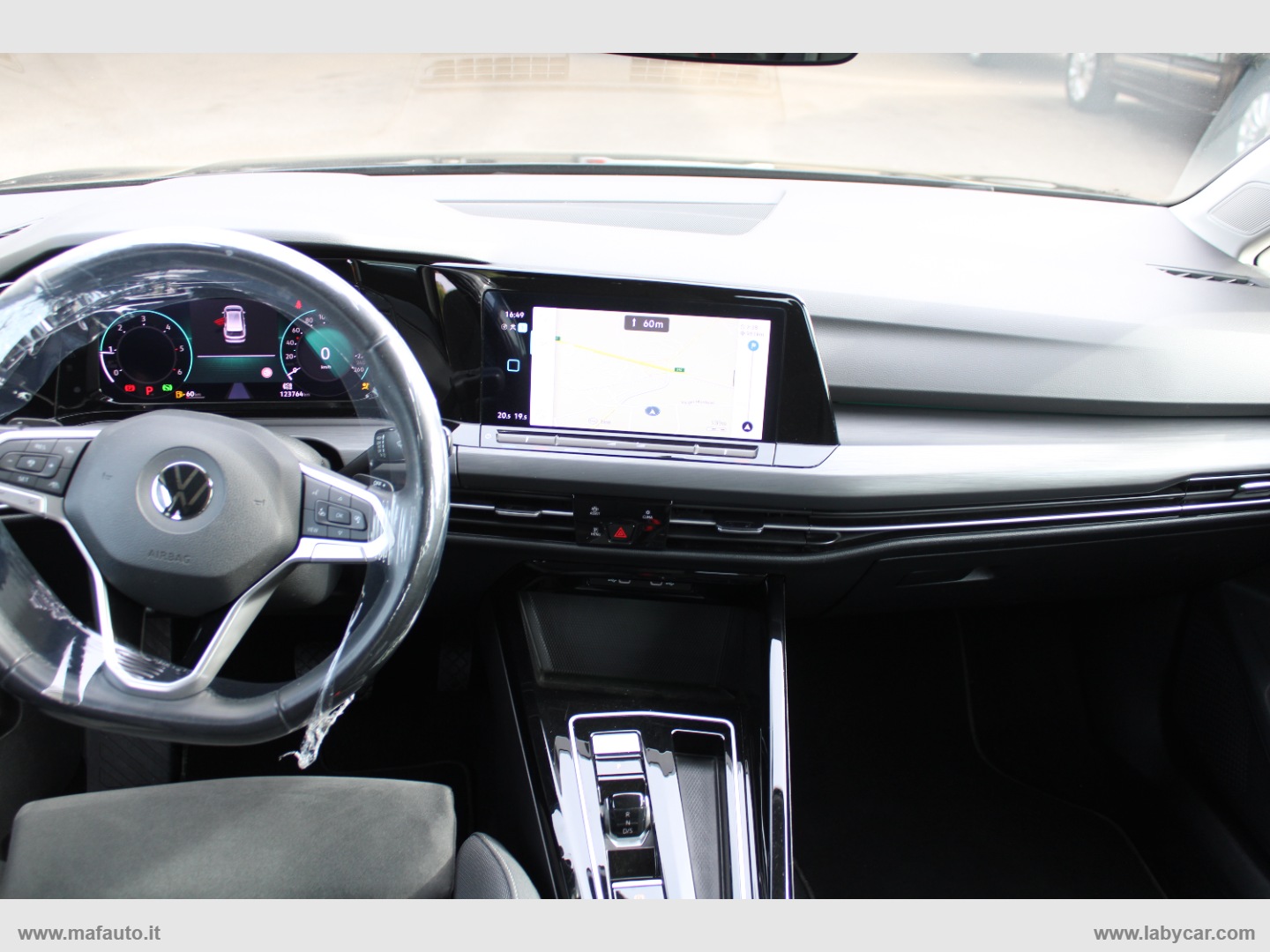 Golf Variant 2.0 TDI SCR DSG Style - immagine 11