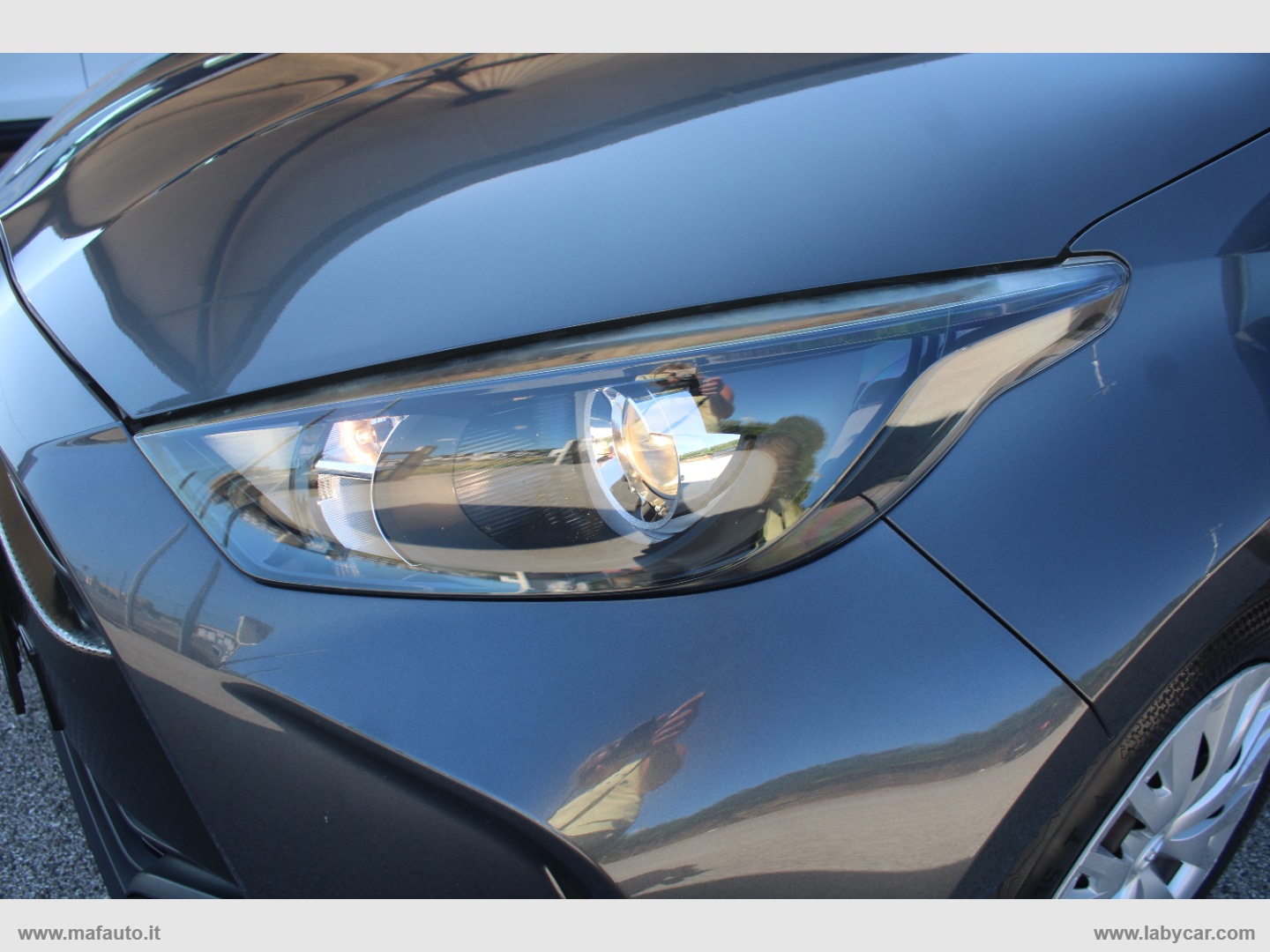 Yaris 1.5 Hybrid 5p. Business - immagine 11