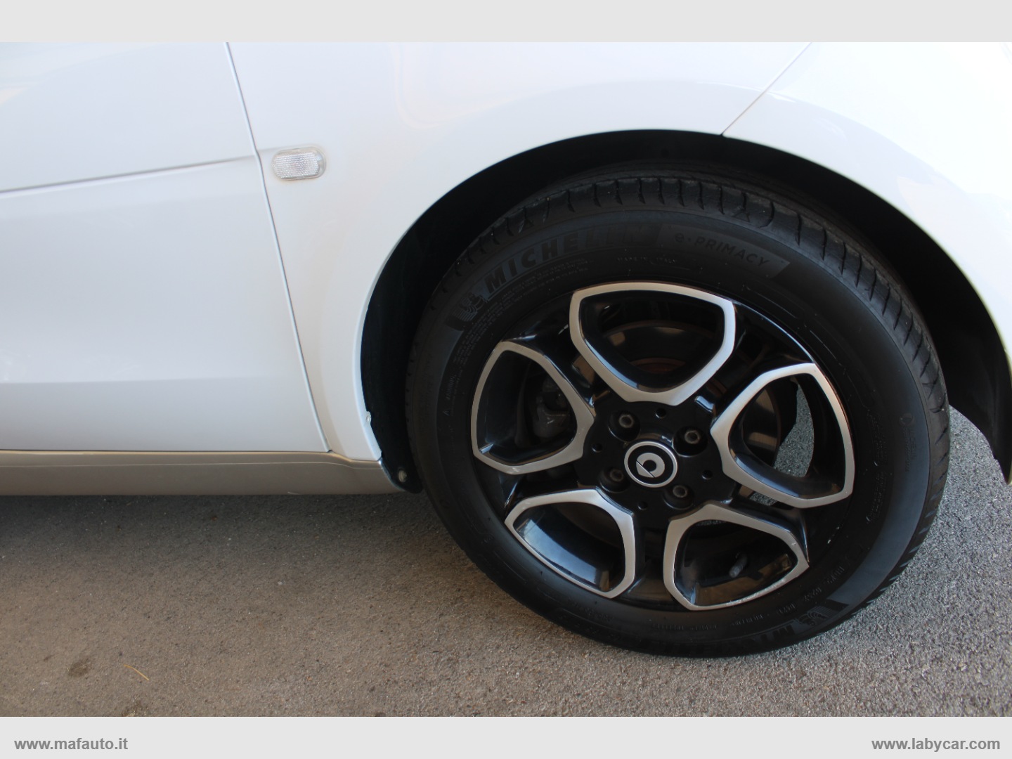 fortwo 70 1.0 twinamic SUPER Passion - immagine 11