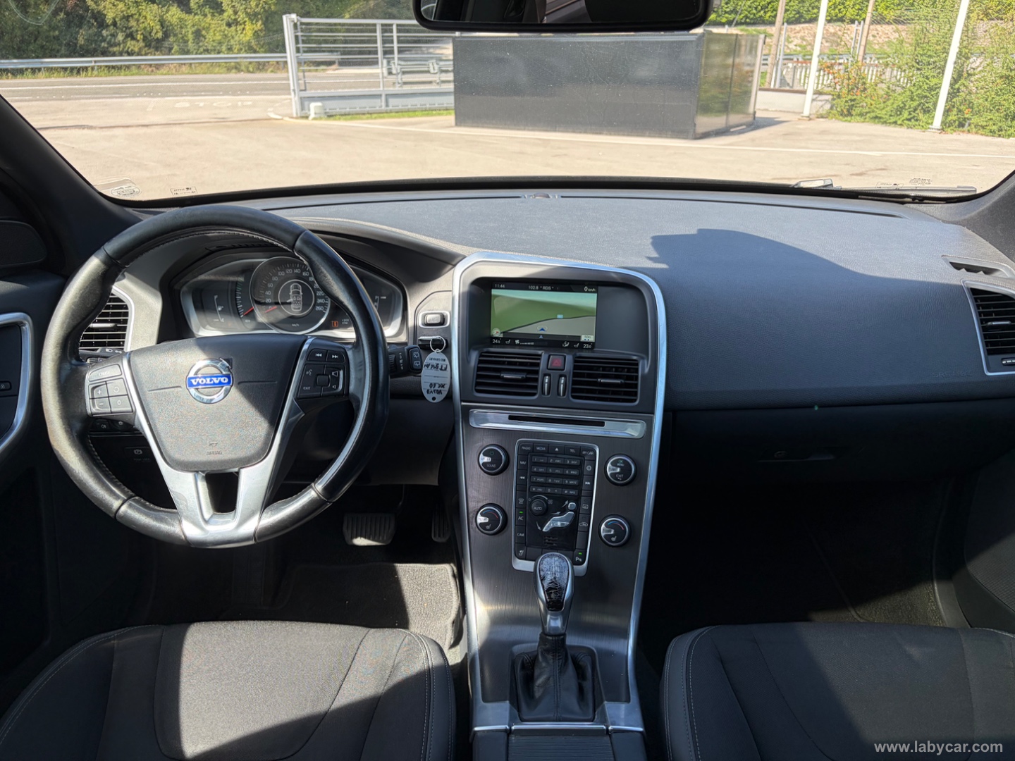 XC60 D3 Geartronic Momentum - immagine 11
