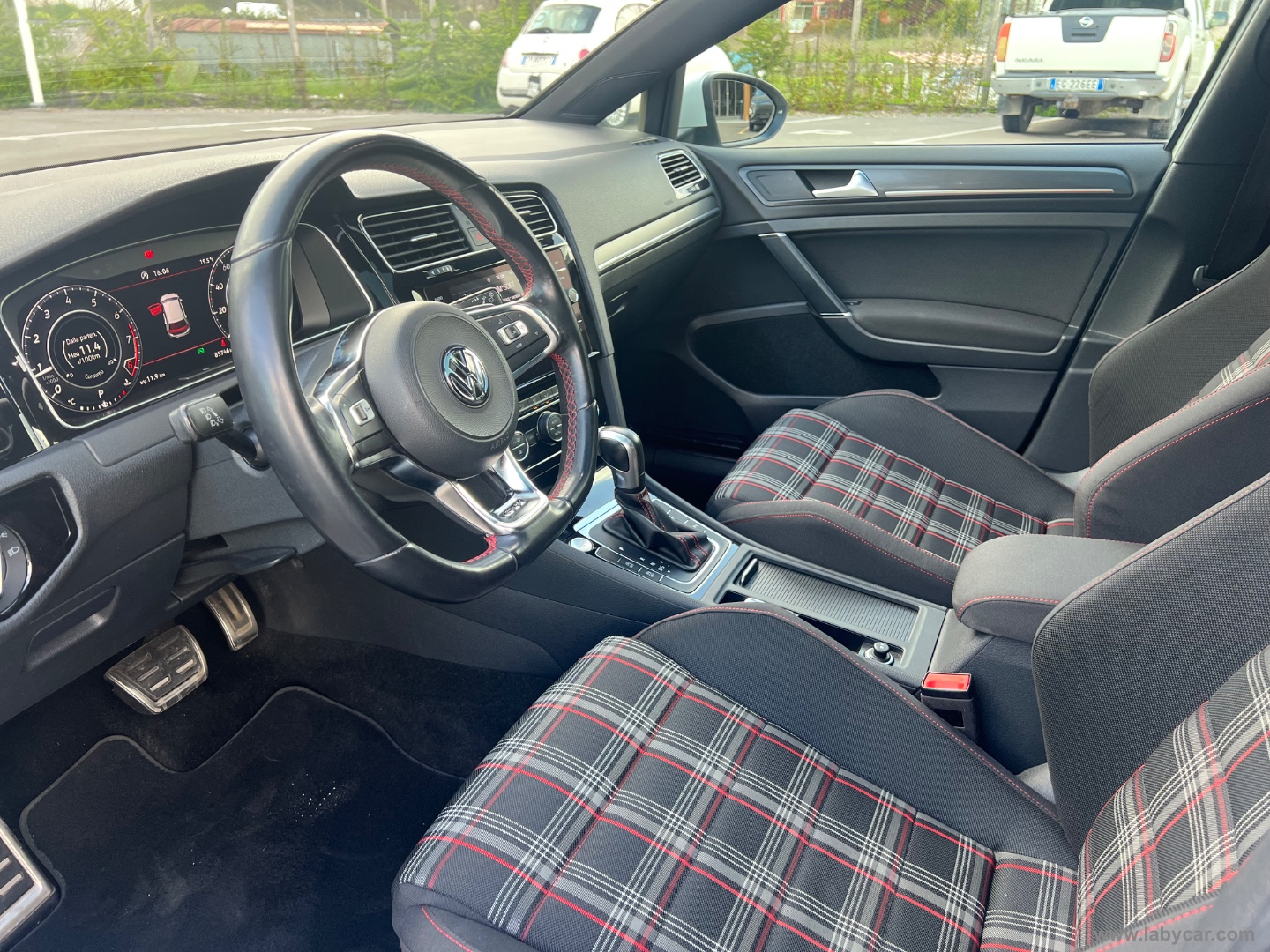 Golf GTI Perf. 2.0 245CV TSI DSG 5p. BMT - immagine 11