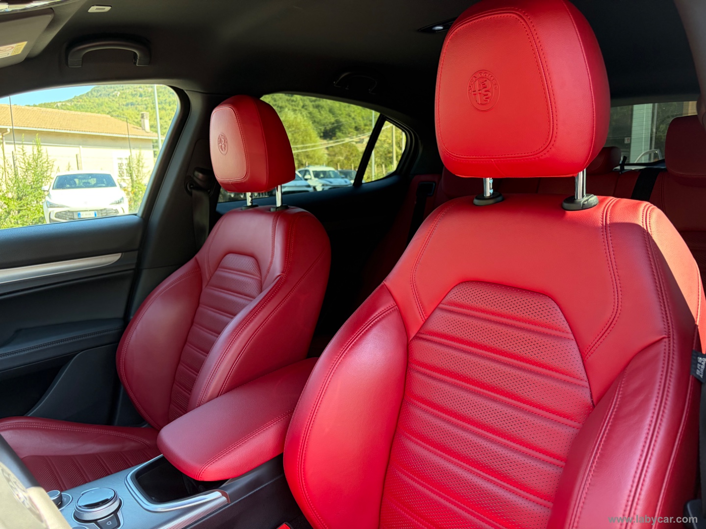 Stelvio 2.2 T.diesel 210CV AT8 Q4 Veloce - immagine 11