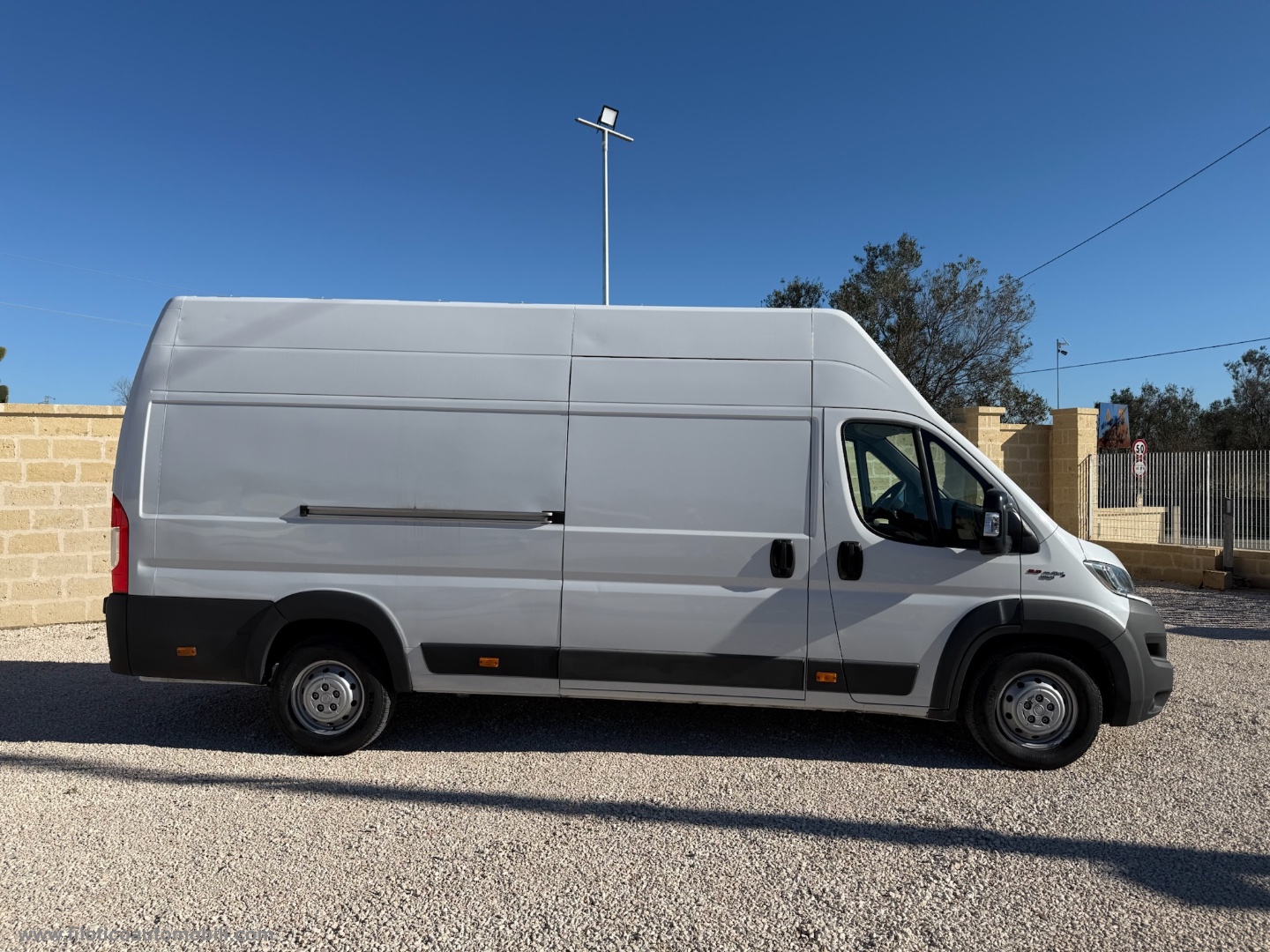 Ducato 35 2.3 MJT 130 XLH3 PLM-SL-TA Fur.Maxi XLH3 ALLESTIMENTO SAN CARLO - immagine 11