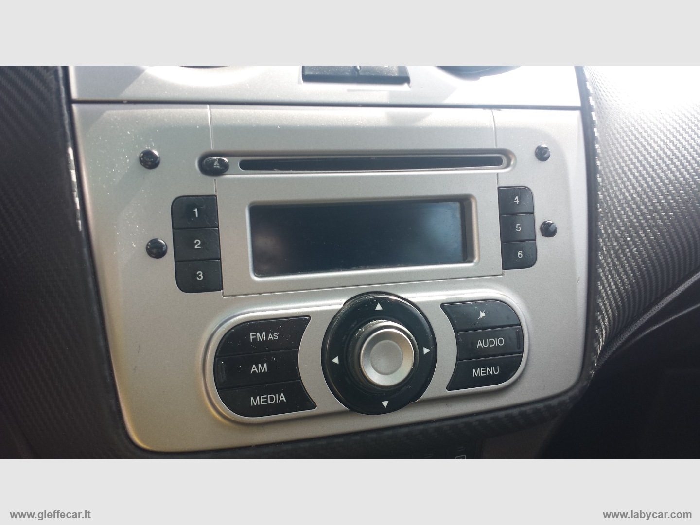 MiTo 1.3 JTDm-2 95 CV S&S DISTINTCIVE - immagine 11