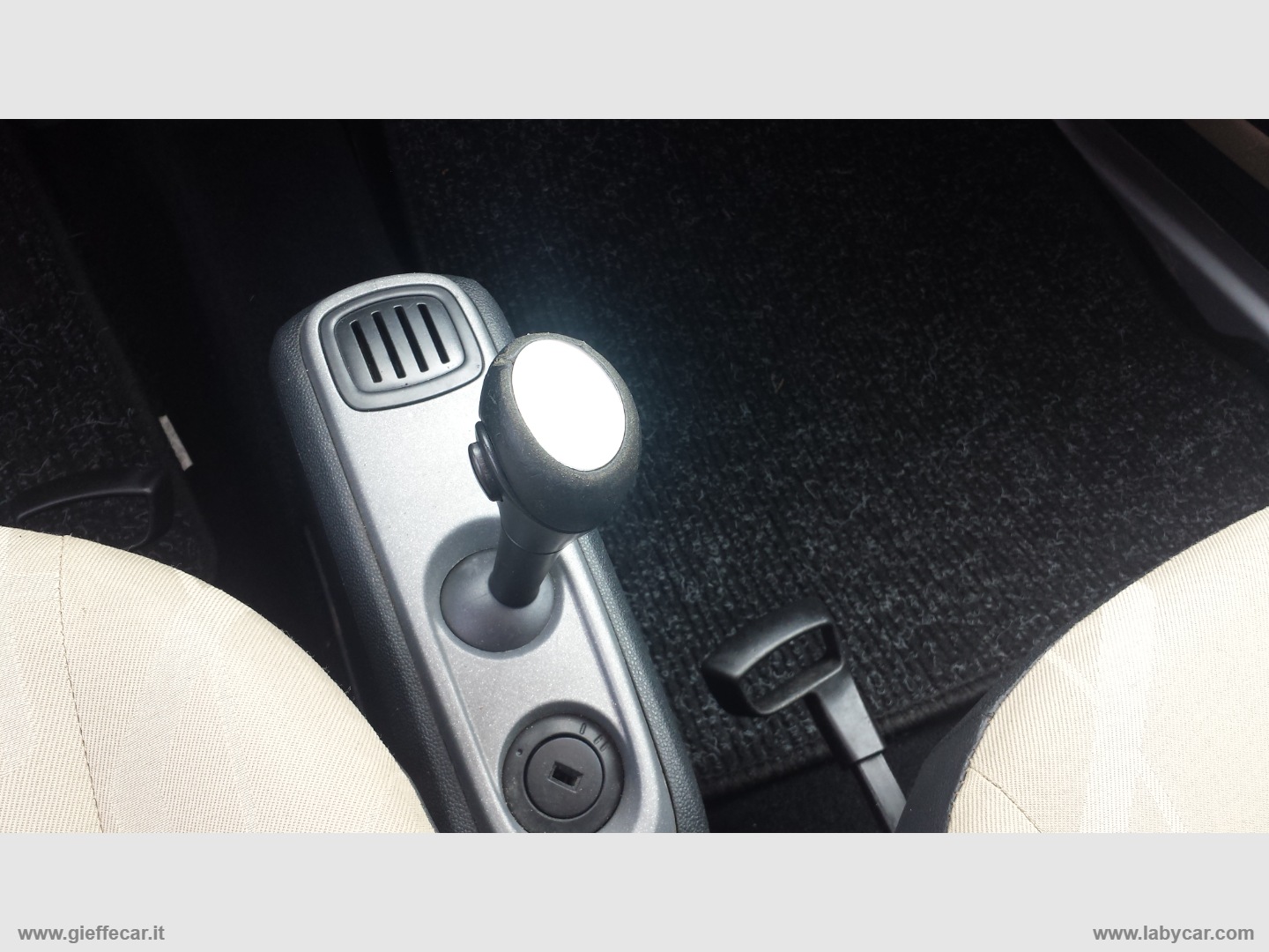 Fortwo 1000 52 kW Coupé Passion - immagine 11