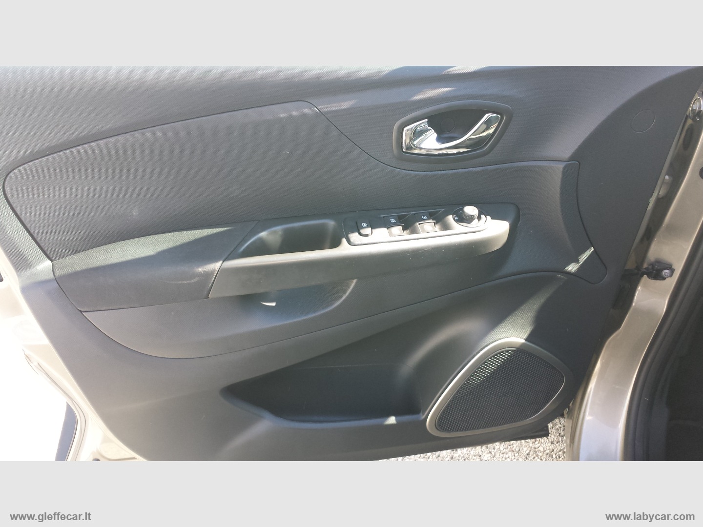 Captur dCi 8V 90 CV S&S Energy Zen - immagine 11