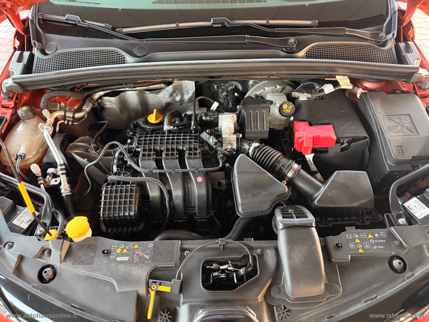 Clio SCe 65 CV Evolution - immagine 11