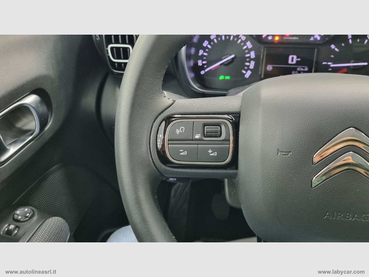 C3 Aircross BlueHDi 110 S&S Plus - immagine 11