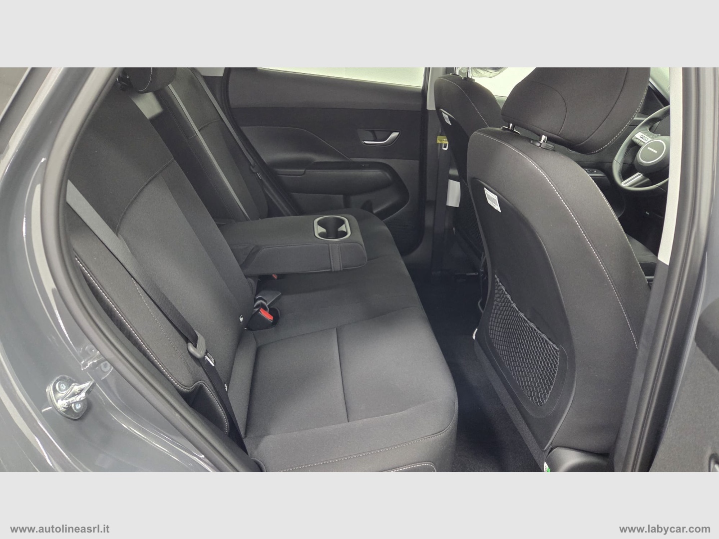 Kona HEV 1.6 DCT Business - immagine 11