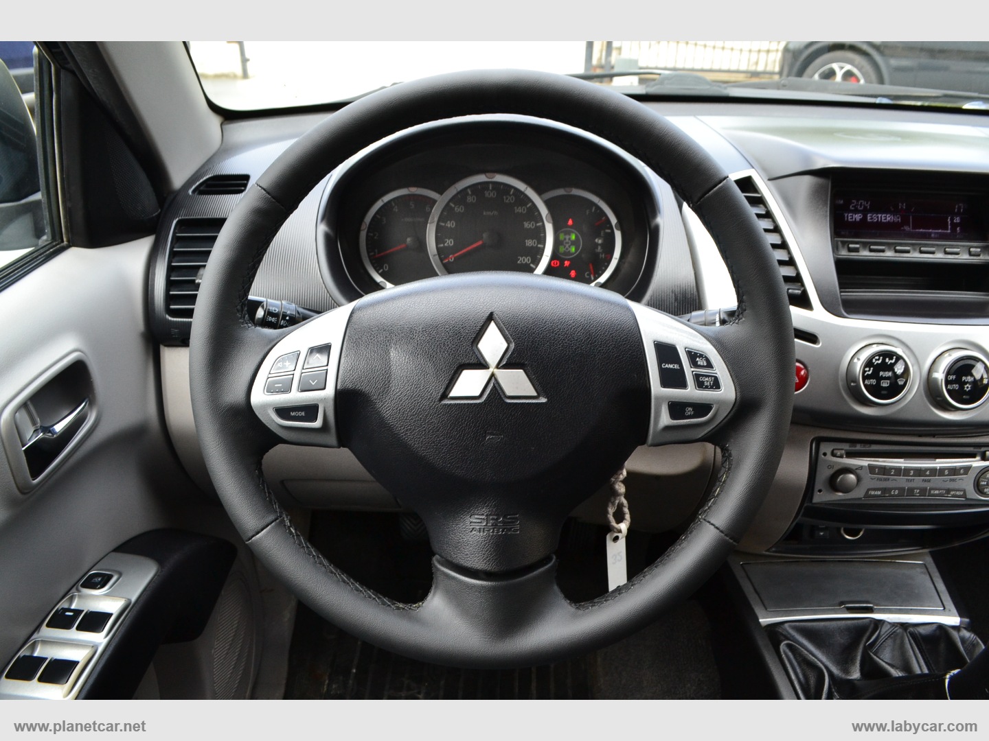 L200 2.5 DI-D DC Invite - immagine 11