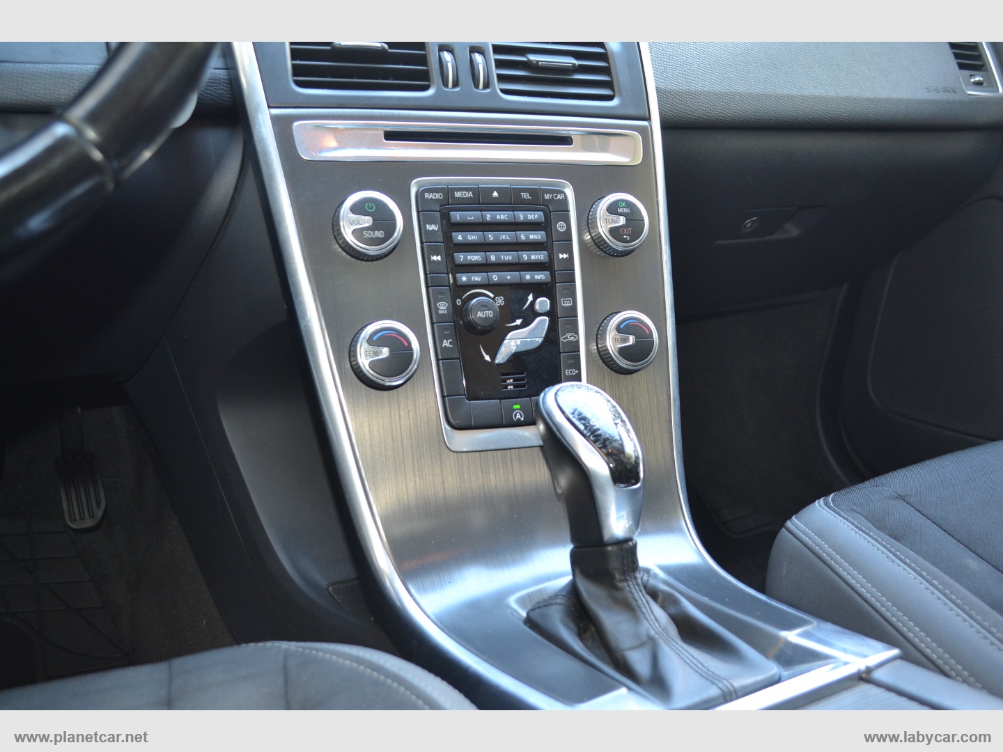 XC60 D4 Geartronic Momentum - immagine 11
