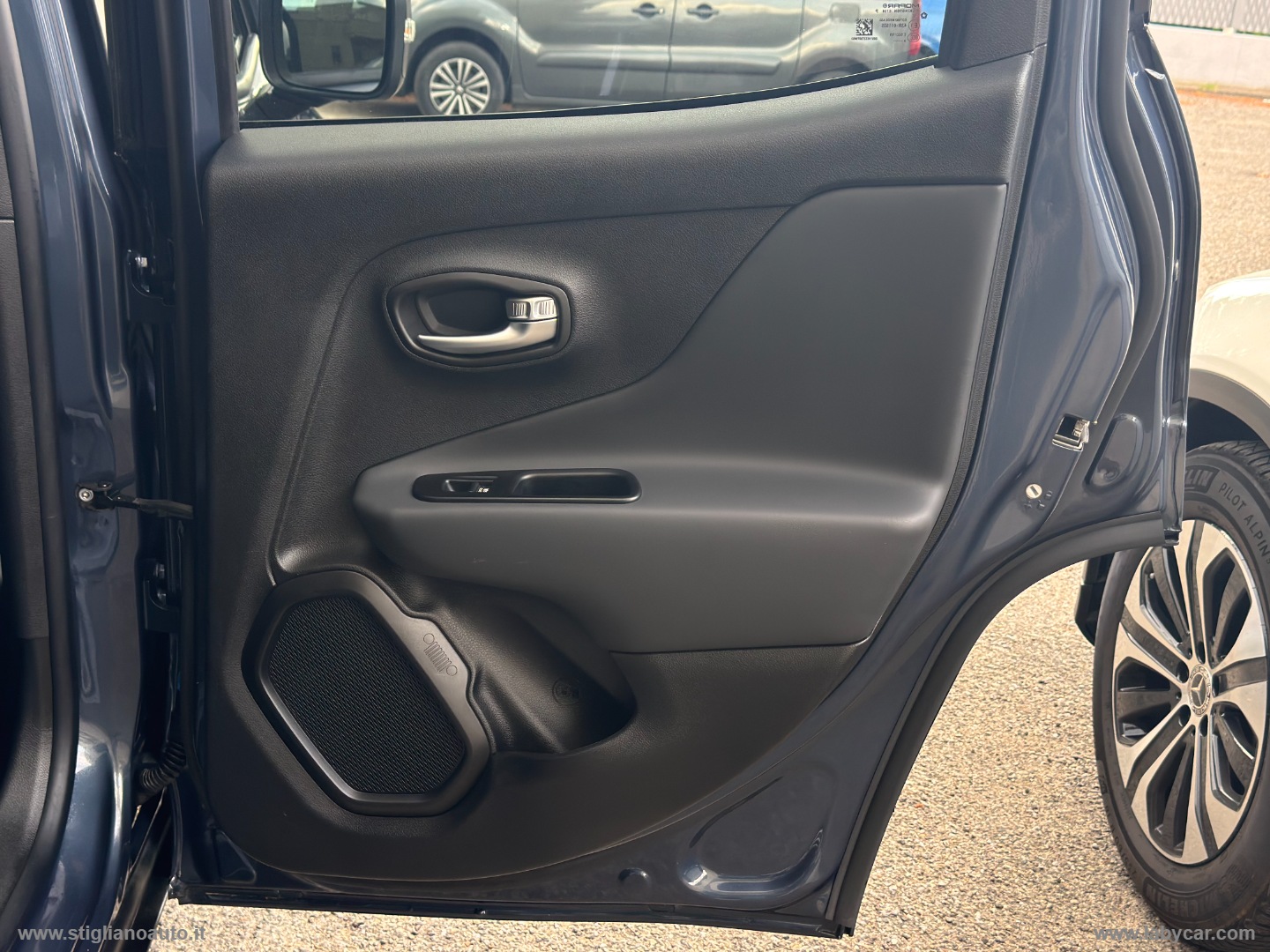 Renegade 1.6 Mjt 120CV Limited - immagine 11