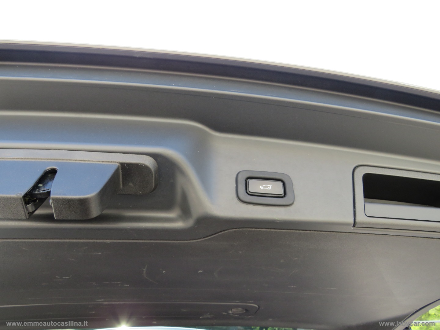 RR Evoque 2.0D L.Flw 150 AWD Auto HSE - immagine 11