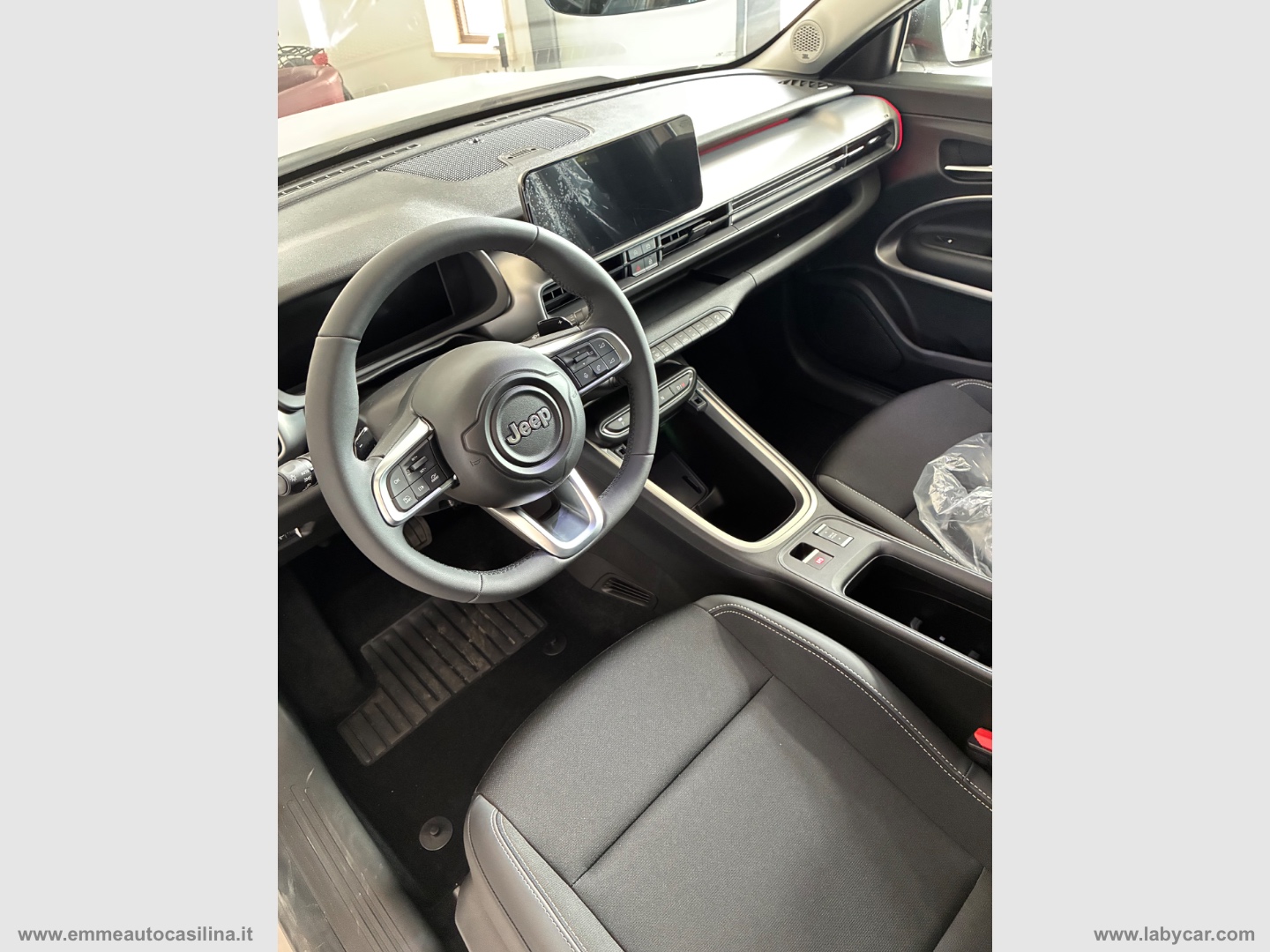 Avenger 1.2 Turbo 110CV e-Hybr. Summit - immagine 11