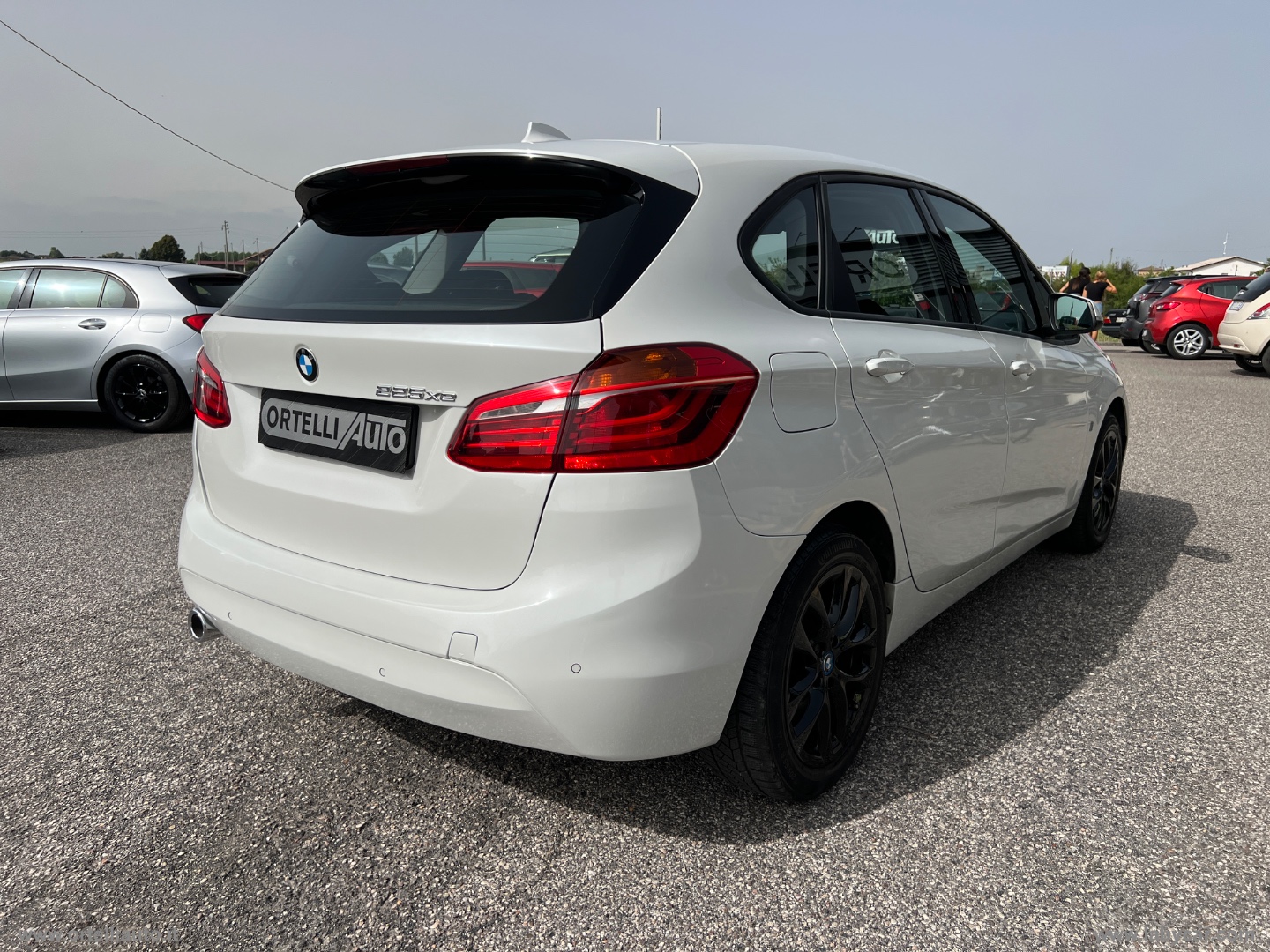 225xe Active Tourer iPerf.Advantage aut. - immagine 11