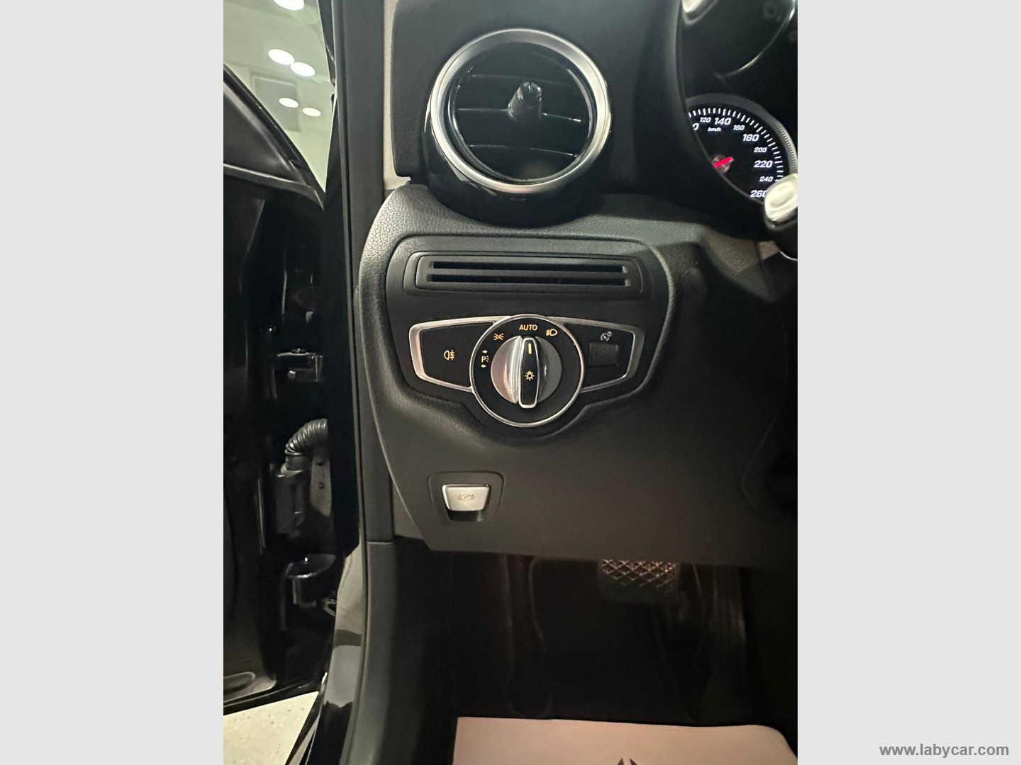 GLC 250 d 4Matic Sport - immagine 11