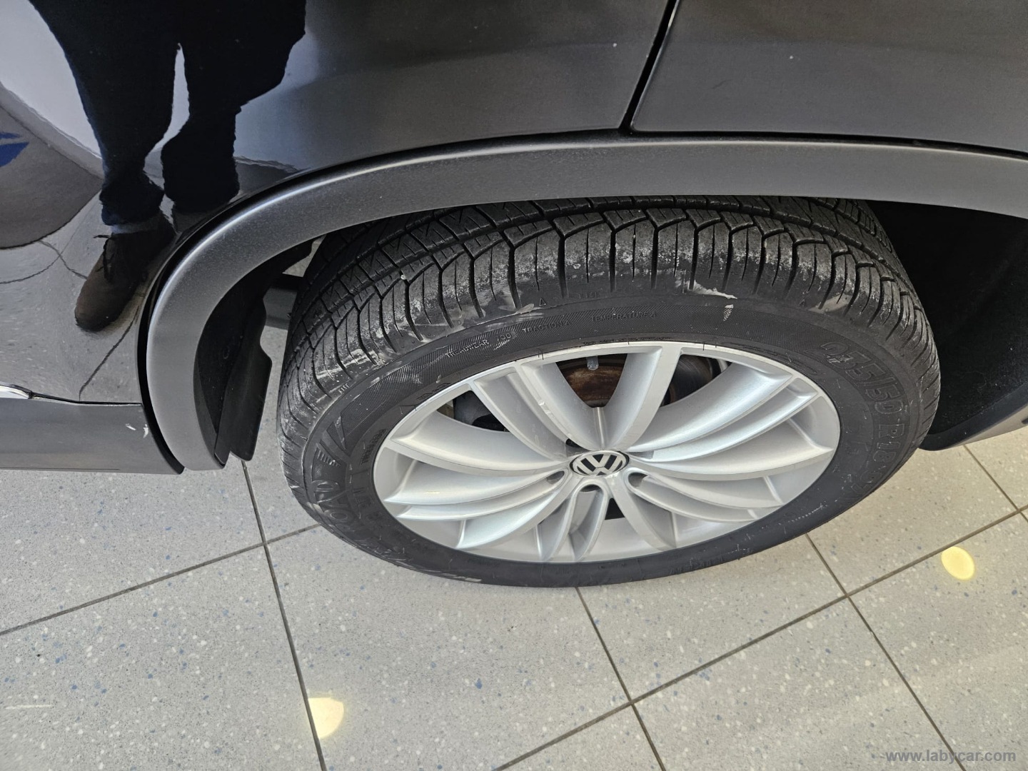 Tiguan 2.0 TDI 140CV Sport & Style BMT - immagine 11