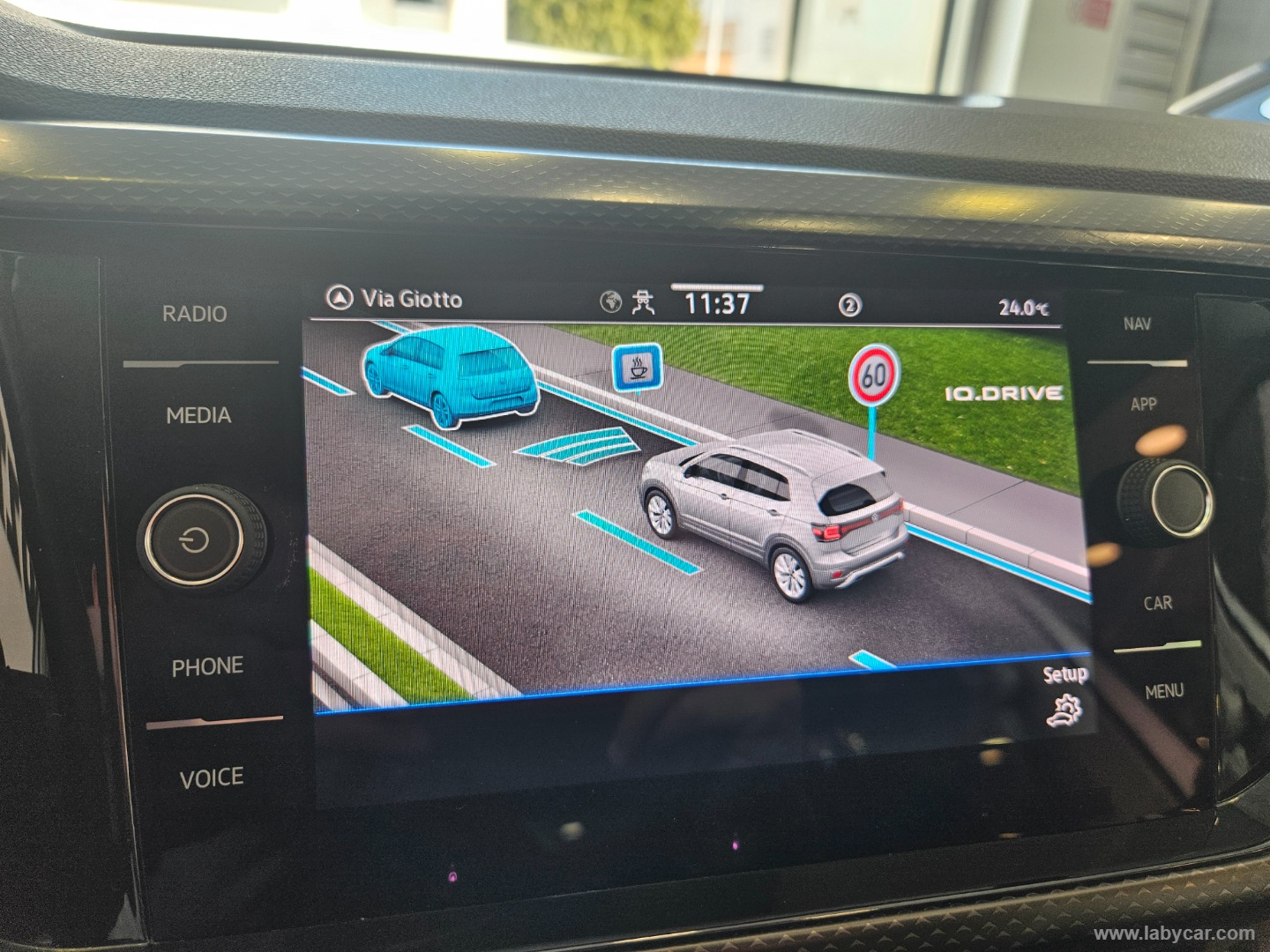 T-Cross 1.0 TSI 110 CV DSG LIFE - immagine 11