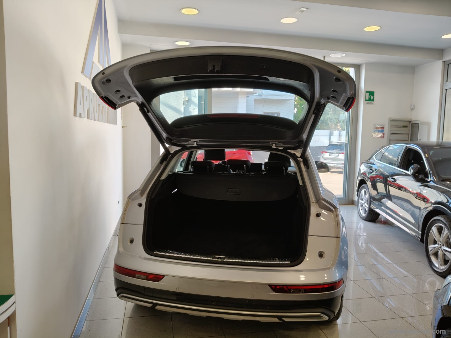 Q5 35 TDI S tronic Business Advanced - immagine 11