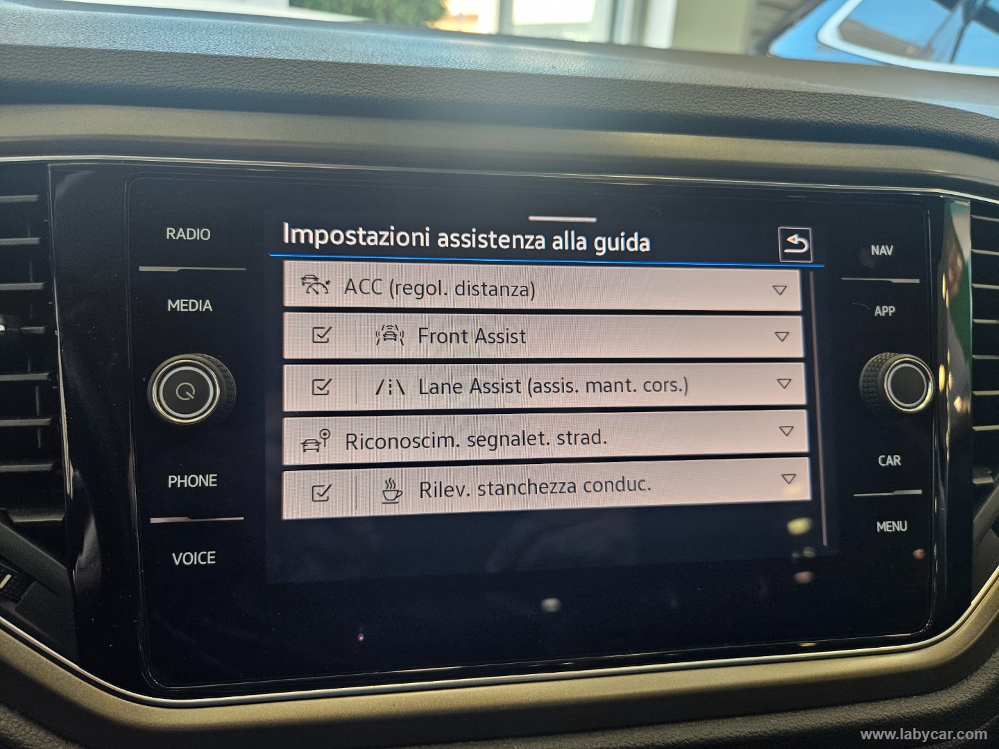 T-Roc 2.0 TDI SCR Style - immagine 11