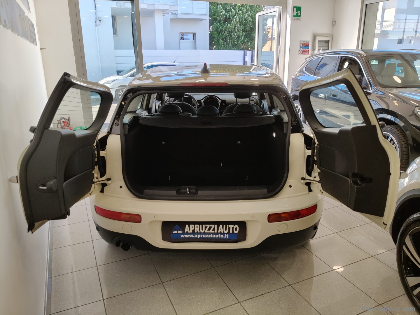 Mini One D Clubman - immagine 11