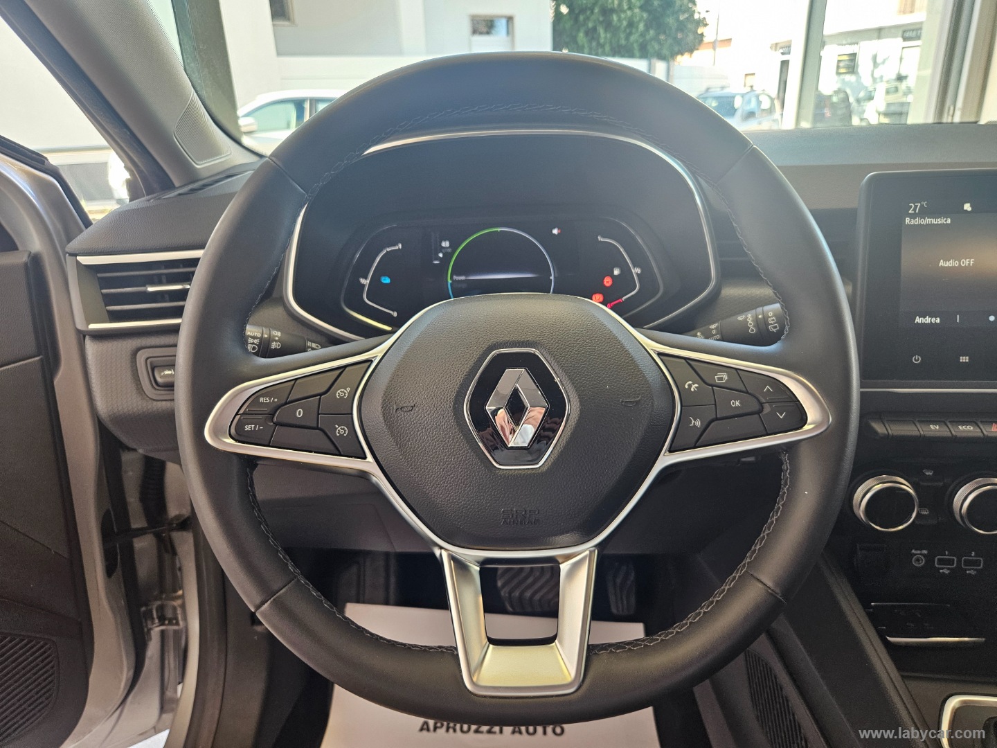 Clio Hybrid E-Tech 140 CV 5p. E-Tech - immagine 11
