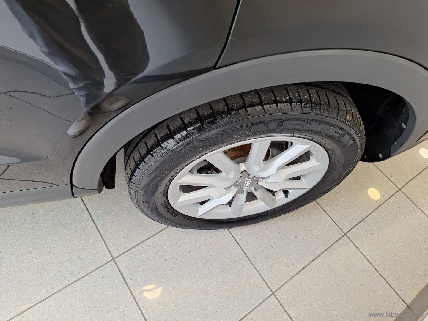 Q3 2.0 TDI Business - immagine 11