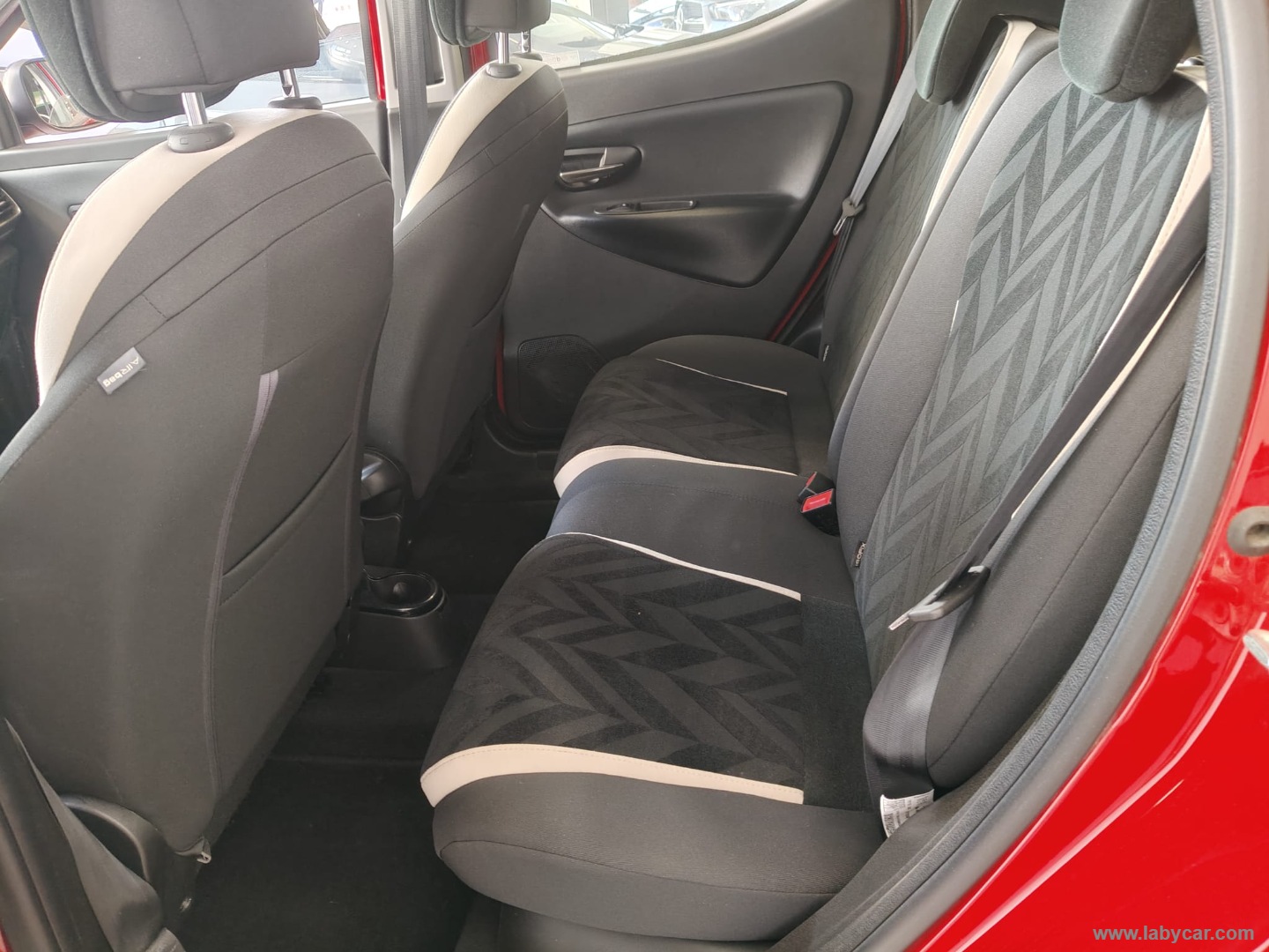 Ypsilon 0.9 TwinAir 5p. Met.Eco. Gold - immagine 11