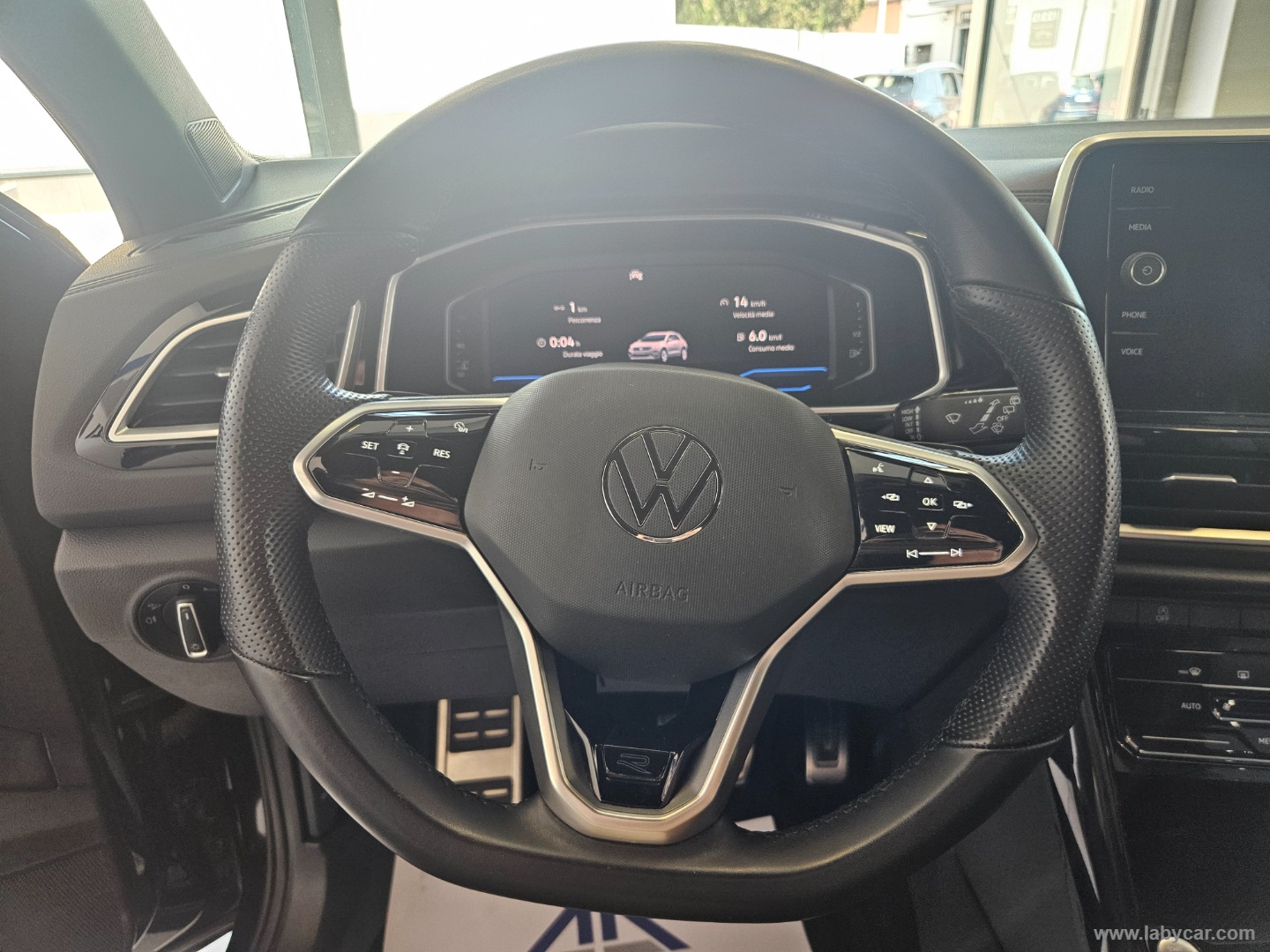 T-Roc 2.0 TDI SCR 150CV DSG 4MOT. R-Line - immagine 11