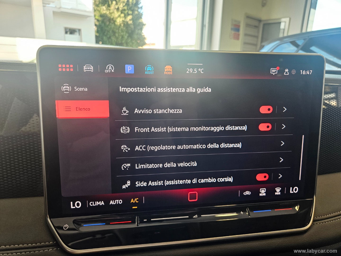 Tiguan 2.0 TDI 150 CV DSG Life - immagine 11