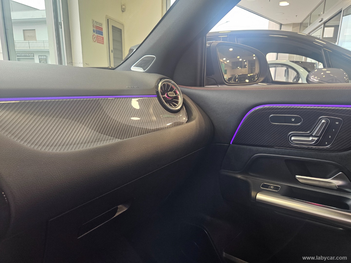 GLA 200 d Automatic Premium - immagine 11