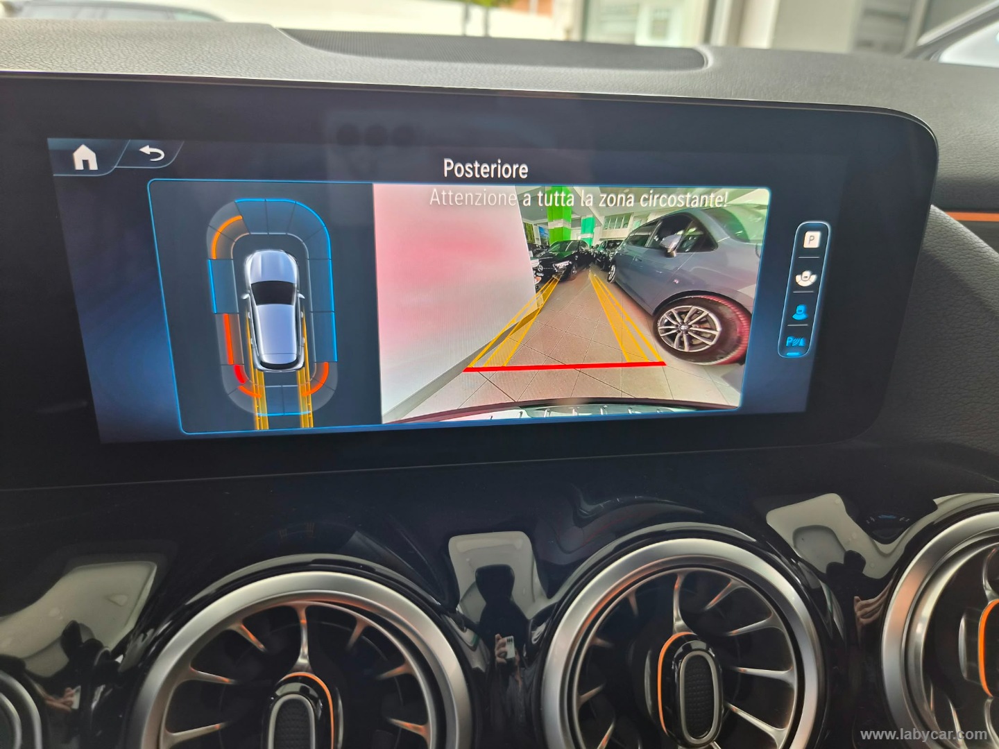 GLA 200 d Automatic AMG Line Adv.Plus - immagine 11