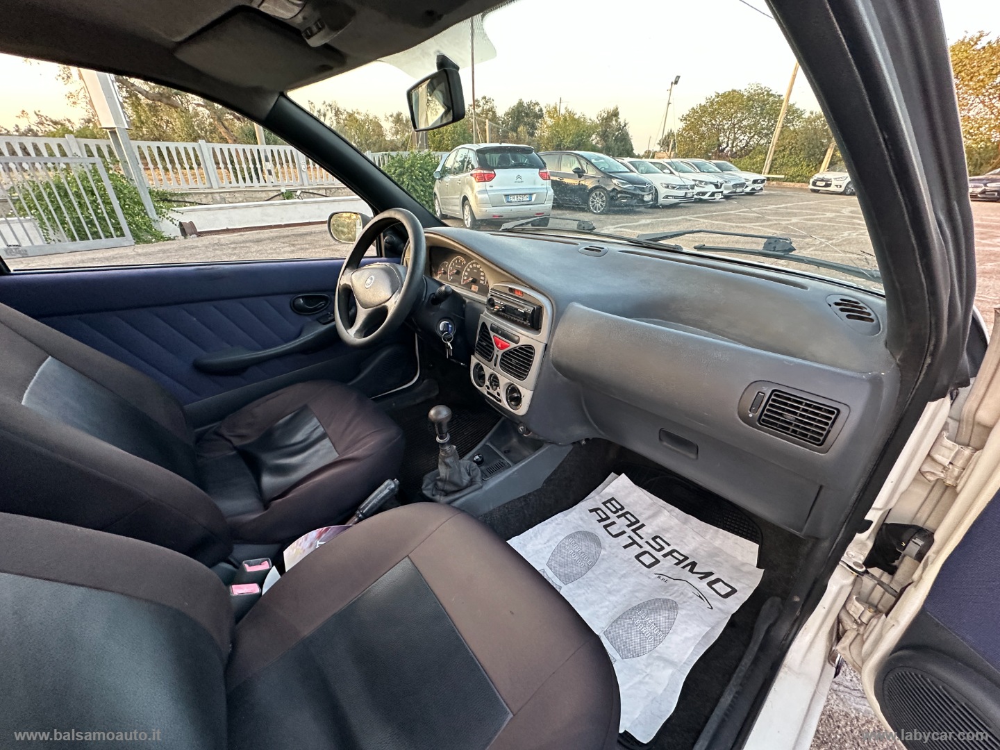 Strada 1.9 JTD Pick-up Cabina Lunga - immagine 11