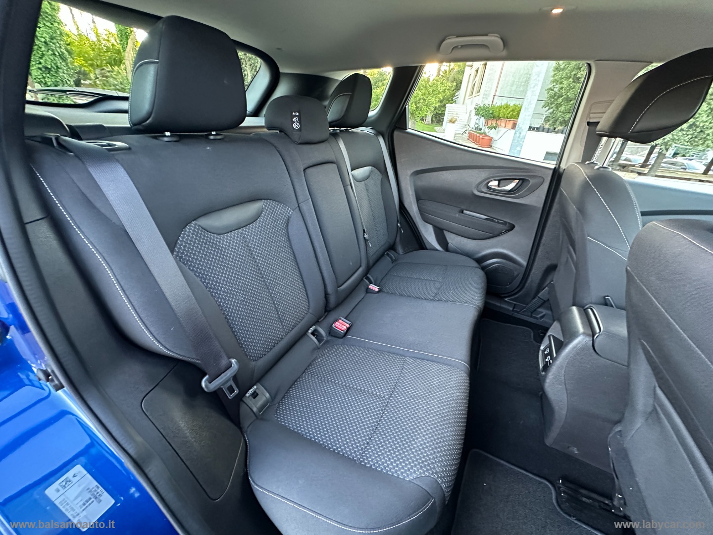 Kadjar Blue dCi 8V 115 CV EDC Techno - immagine 11