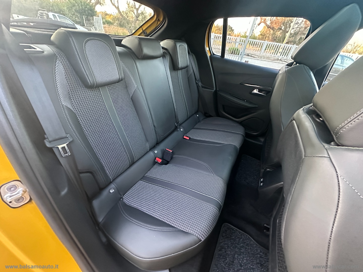 208 GT Line PANORAMA - immagine 11