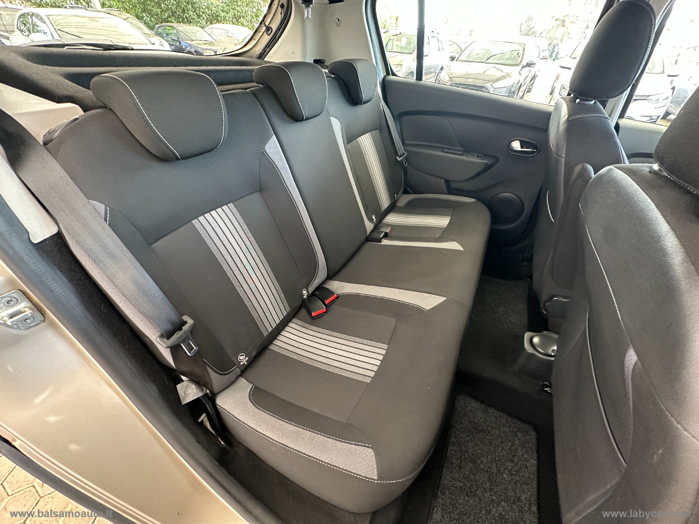 Sandero Stepway 0.9 TCe 12V T-GPL 90 S&S - immagine 11