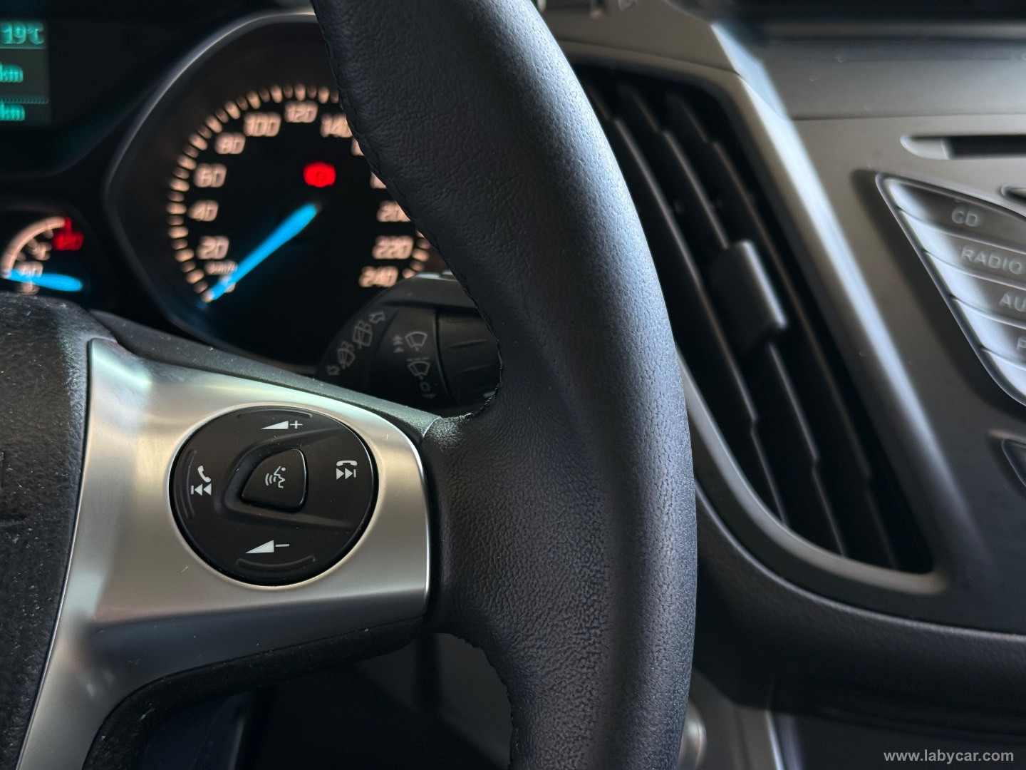 Kuga 2.0 TDCI 140 CV 2WD Titanium - immagine 11