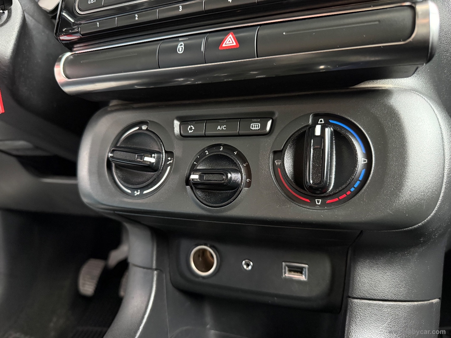 C3 BlueHDi 75 S&S Feel - immagine 11