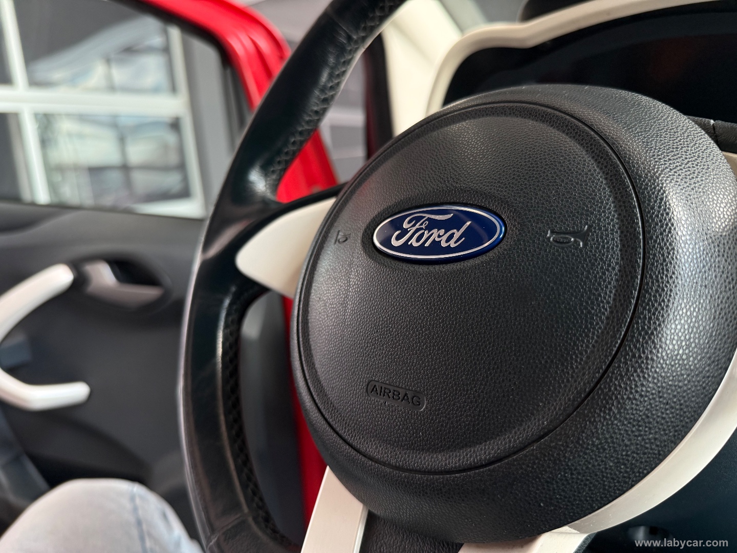 Ka 1.3 TDCi 75 CV Titanium - immagine 11