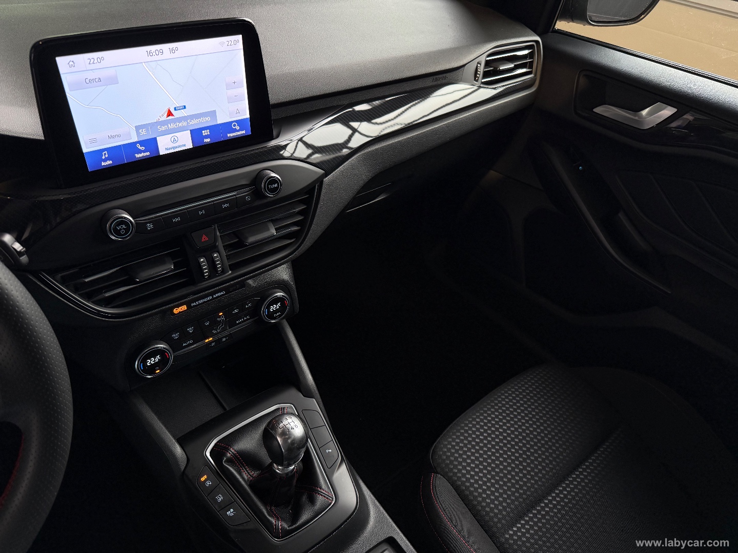 Focus 1.5 EcoBlue 120CV 5p. ST Line - immagine 11