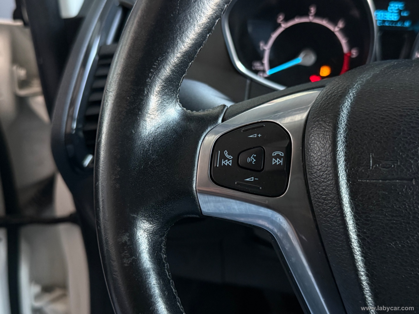 EcoSport 1.5 TDCi 95 CV Titanium - immagine 11