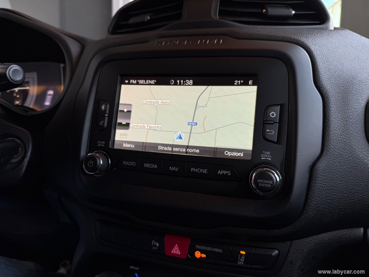 Renegade 1.6 Mjt 120CV Limited - immagine 11