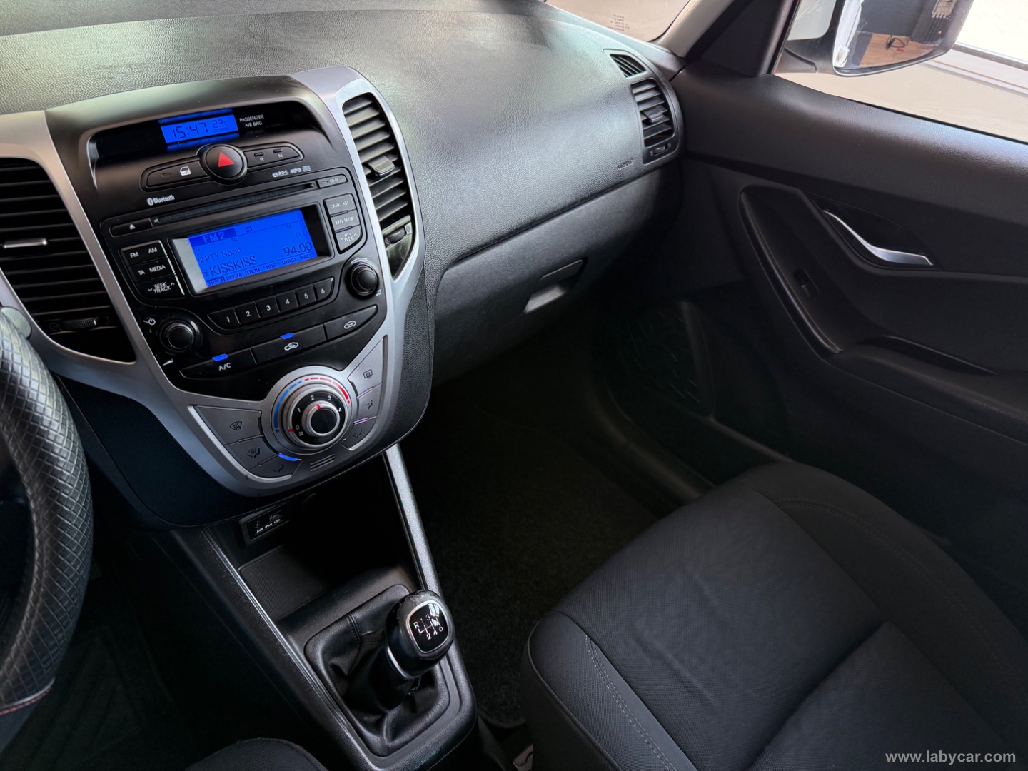 ix20 1.4 CRDI 77 CV Comfort - immagine 11