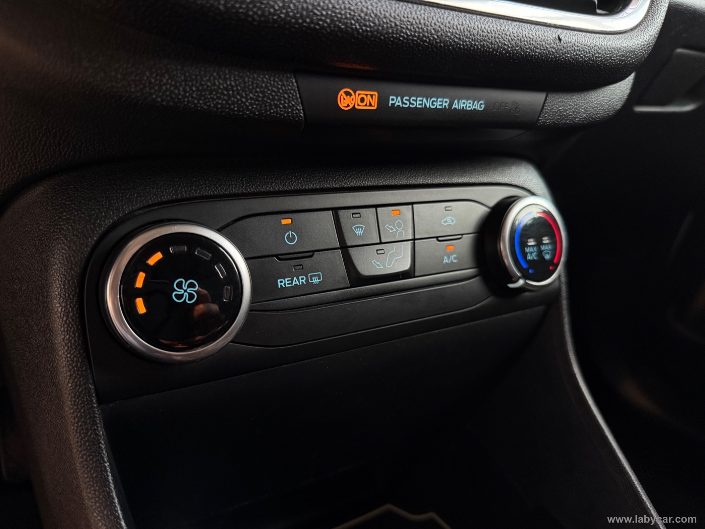 Fiesta 1.1 75 CV 5p. Connect - immagine 11