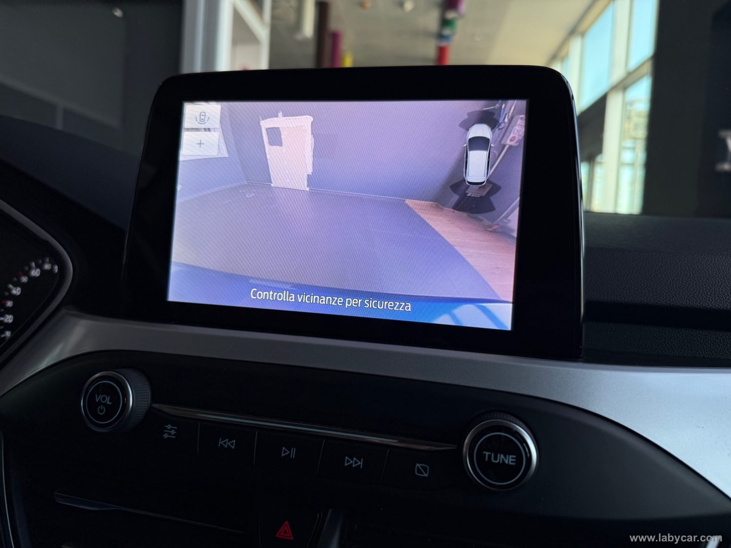 Focus 1.5 E.Blue 120CV aut. SW Bs Co-P. - immagine 11