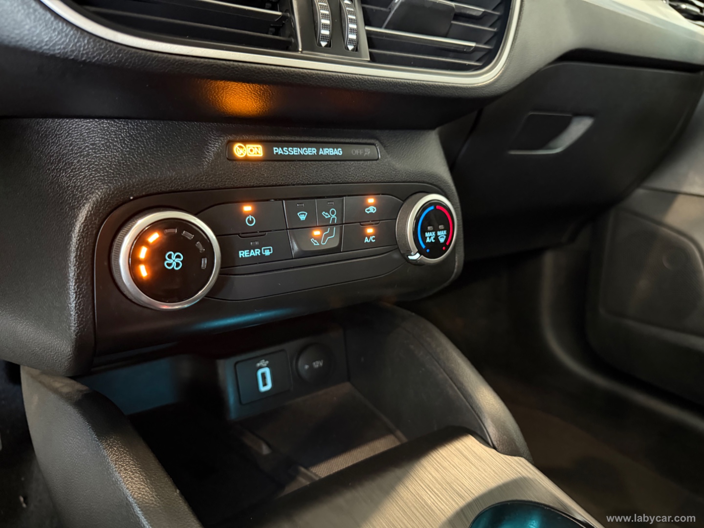 Focus 1.5 E.Bl. 120CV aut. SW Ac.V Co-P - immagine 11